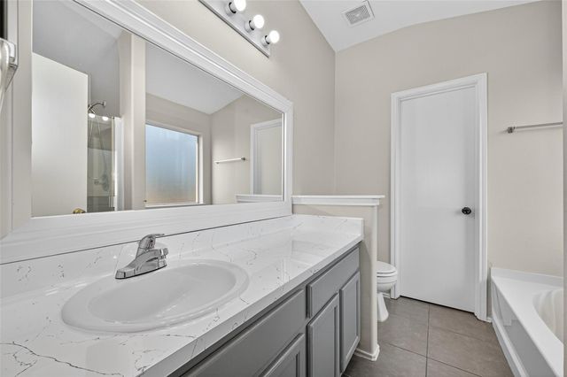 18519 Prairie Larkspur Drive, Houston, TX 77073