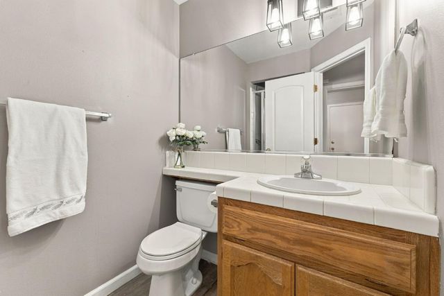 2074 Calimyrna Avenue, Clovis, CA 93611
