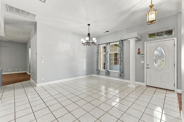 2074 Calimyrna Avenue, Clovis, CA 93611