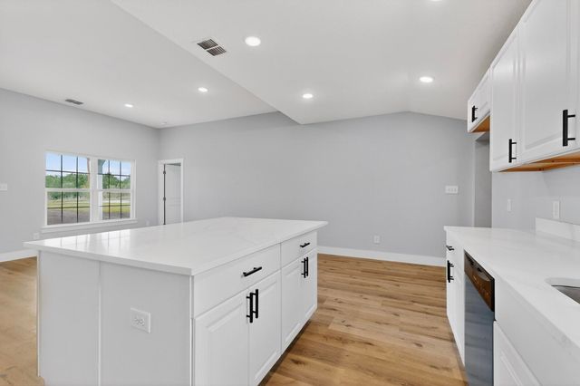 6060 County Road 166, Kaufman, TX 75142