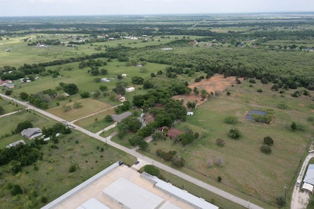 6060 County Road 166, Kaufman, TX 75142