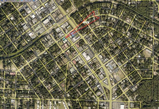 202 S Main Street, Crestview, FL 32536