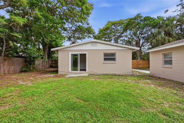 5119 DIVOT COURT, Orlando, FL 32808