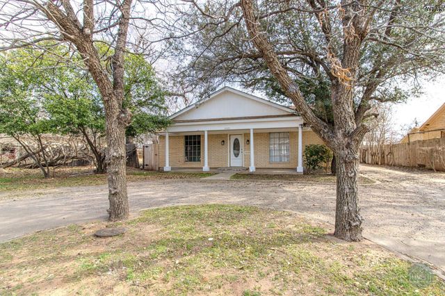 2321 FANNIN STREET, Vernon, TX 76384