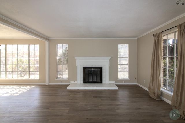 2321 FANNIN STREET, Vernon, TX 76384