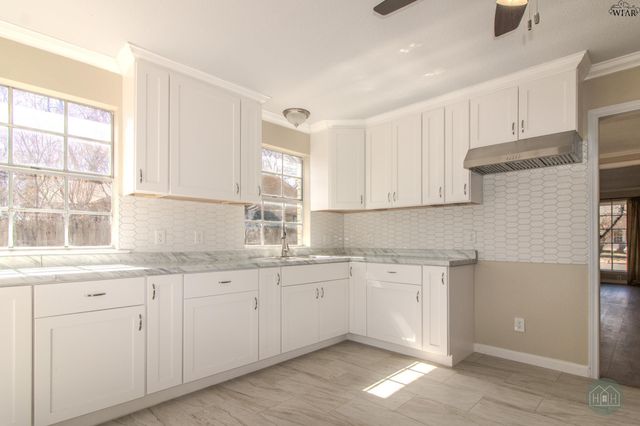 2321 FANNIN STREET, Vernon, TX 76384