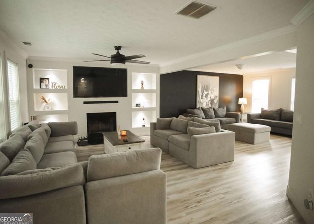 6701 Wehunt Way, Lithonia, GA 30058