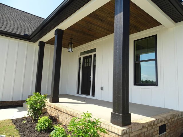 499 Mount Lebanon Church Road, Greer, SC 29651