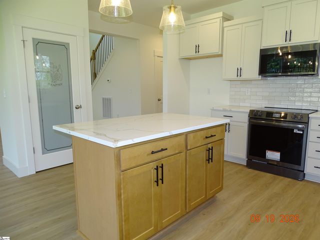 499 Mount Lebanon Church Road, Greer, SC 29651
