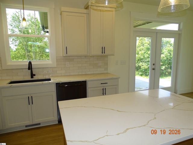 499 Mount Lebanon Church Road, Greer, SC 29651