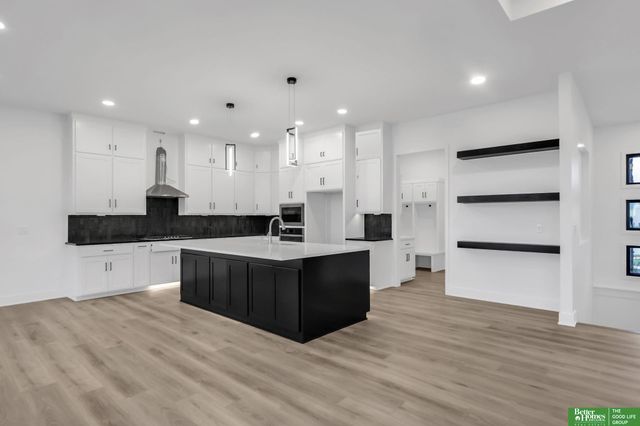 12618 S 79 Street, Papillion, NE 68046