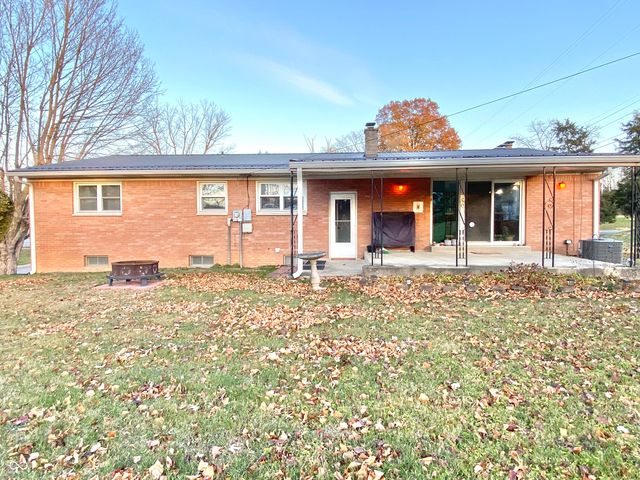 404 Linwood Drive, Greencastle, IN 46135