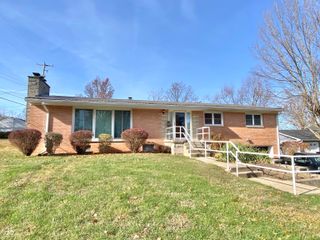 404 Linwood Drive, Greencastle, IN 46135