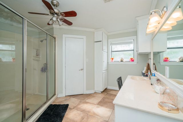 175 PR 4040, Gilmer, TX 75644