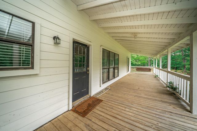 175 PR 4040, Gilmer, TX 75644