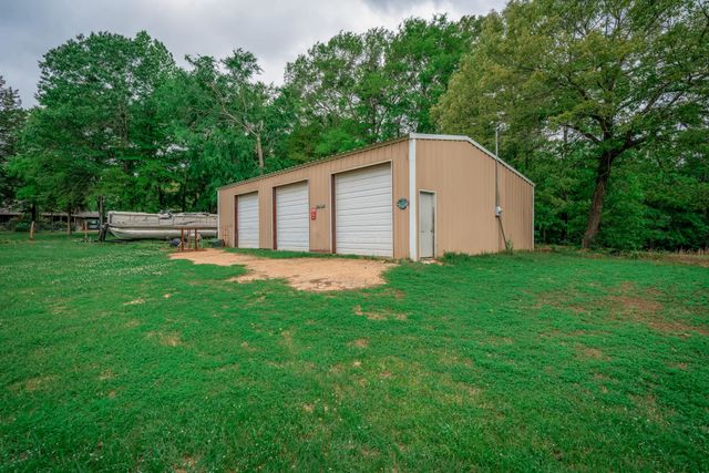 175 PR 4040, Gilmer, TX 75644