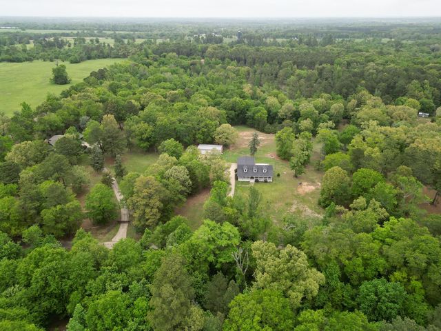 175 PR 4040, Gilmer, TX 75644