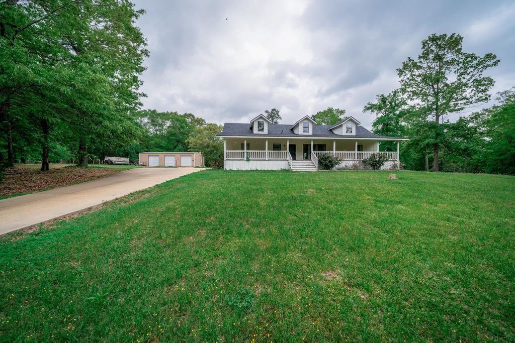 175 PR 4040, Gilmer, TX 75644