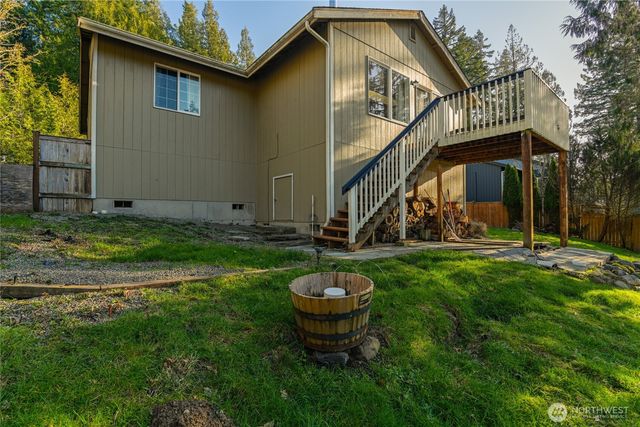 2442 Crestridge Drive NW, Olympia, WA 98502