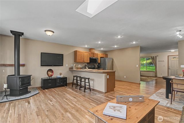 2442 Crestridge Drive NW, Olympia, WA 98502