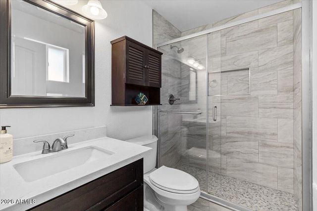 26 W ERIE Drive, Tempe, AZ 85282