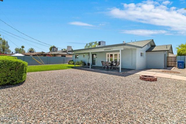 26 W ERIE Drive, Tempe, AZ 85282