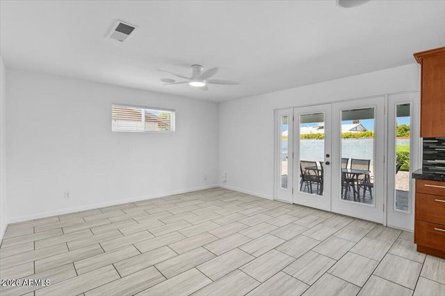 26 W ERIE Drive, Tempe, AZ 85282