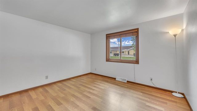 852 MARTIN AVENUE, Fond Du Lac, WI 54935
