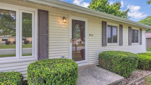 852 MARTIN AVENUE, Fond Du Lac, WI 54935