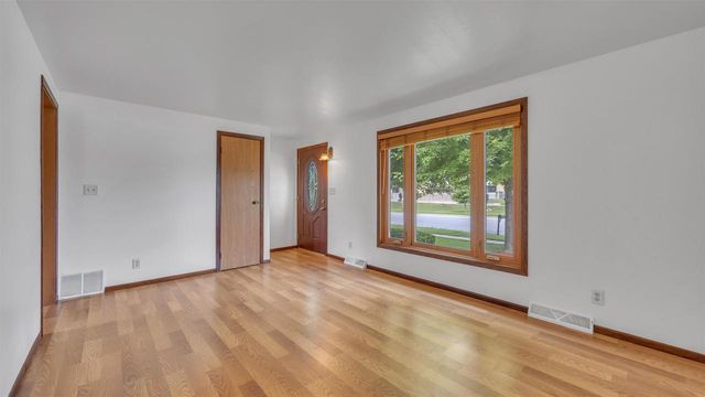 852 MARTIN AVENUE, Fond Du Lac, WI 54935