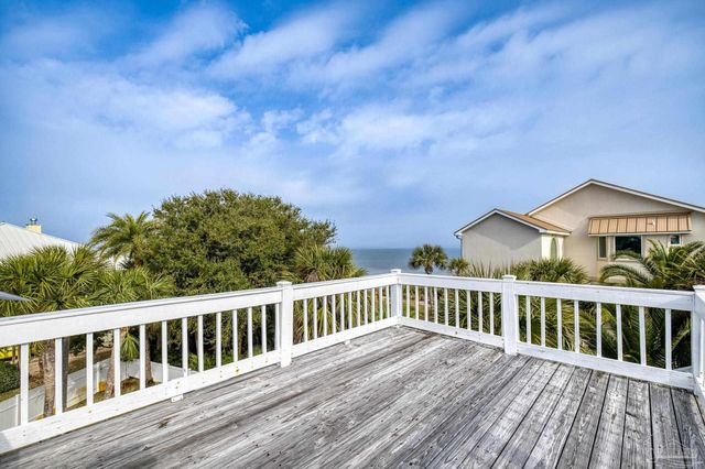 5 Sugar Bowl Ln, Pensacola Beach, FL 32561