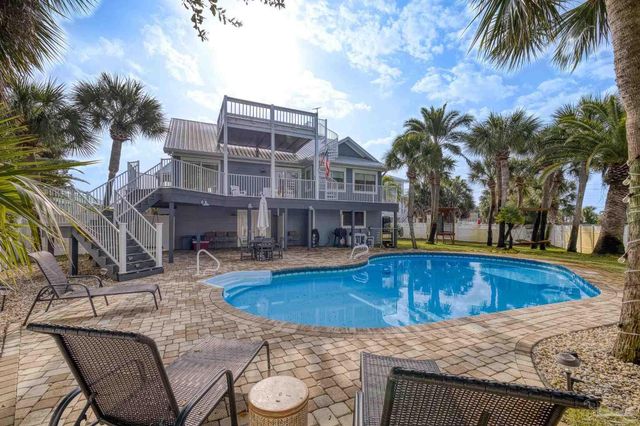 5 Sugar Bowl Ln, Pensacola Beach, FL 32561