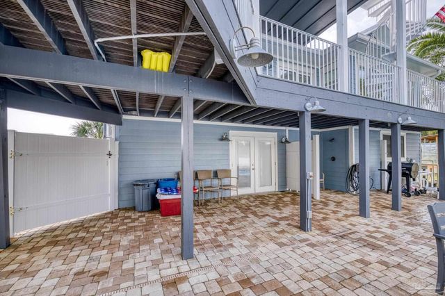 5 Sugar Bowl Ln, Pensacola Beach, FL 32561