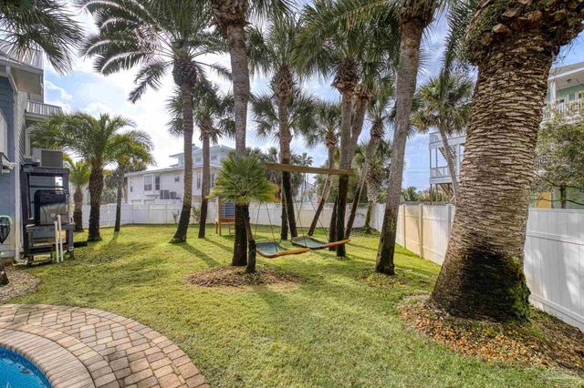 5 Sugar Bowl Ln, Pensacola Beach, FL 32561