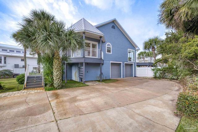 5 Sugar Bowl Ln, Pensacola Beach, FL 32561