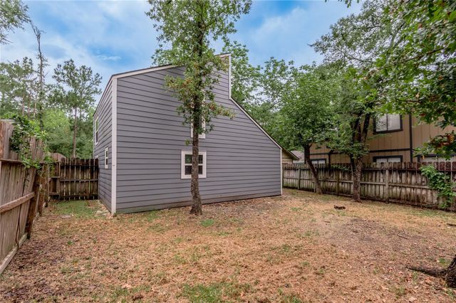 26620 Primrose Court, Huntsville, TX 77320