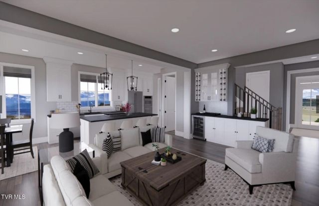 814 Country Club Court, Johnson City, TN 37601
