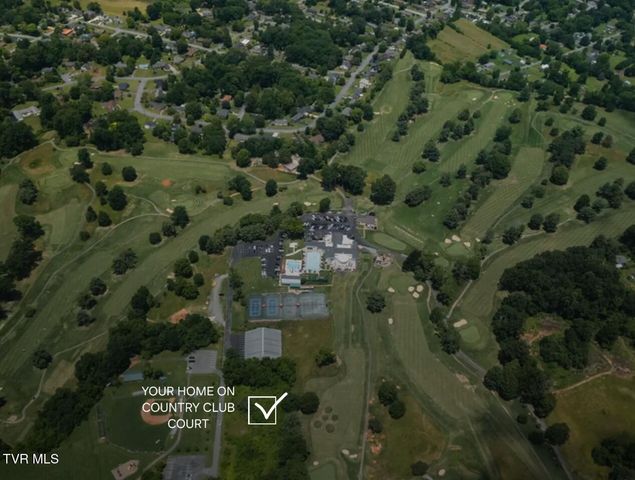 814 Country Club Court, Johnson City, TN 37601