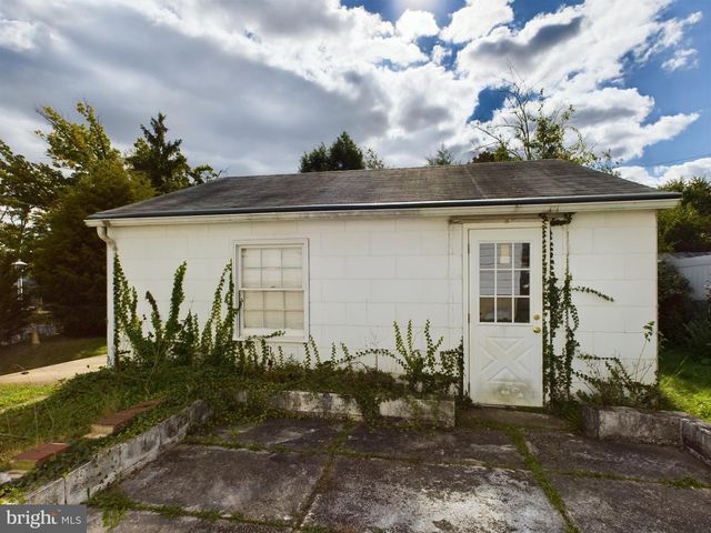 3225 ROSALIE AVE, Baltimore, MD 21234