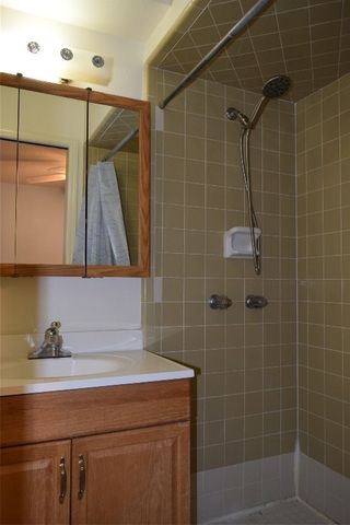 3628 Rolling Lane Circle, Midwest City, OK 73110