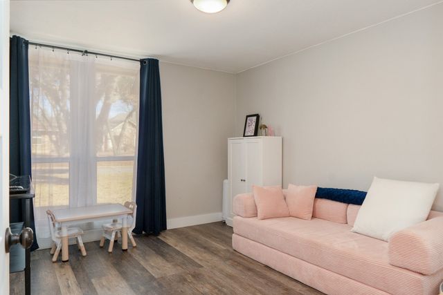 5716 Sage Bloom Drive, Arlington, TX 76017