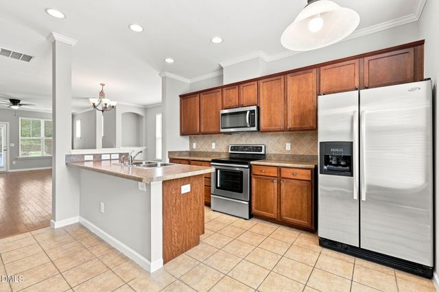 2920 Casona Way, Raleigh, NC 27616