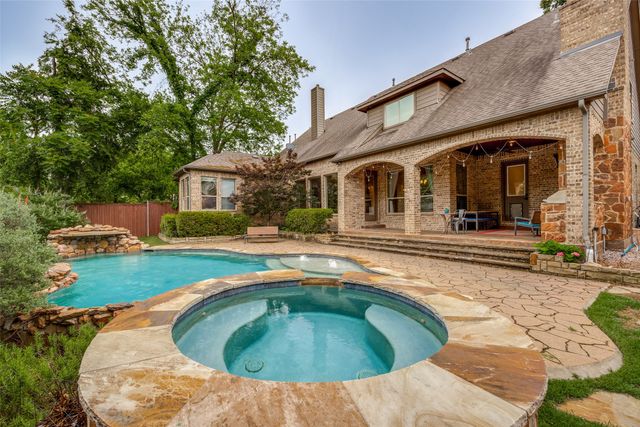 6431 Vickery Boulevard, Dallas, TX 75214