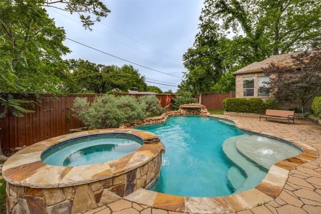 6431 Vickery Boulevard, Dallas, TX 75214