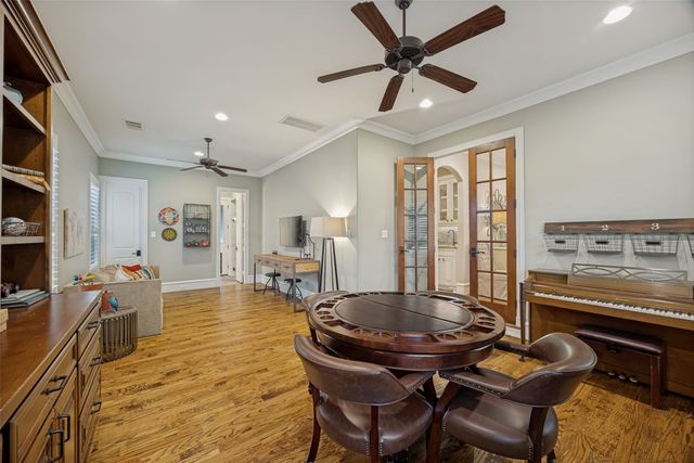 6431 Vickery Boulevard, Dallas, TX 75214