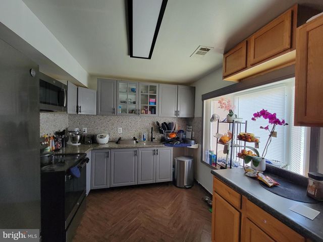 14746 HACKWOOD, Woodbridge, VA 22191