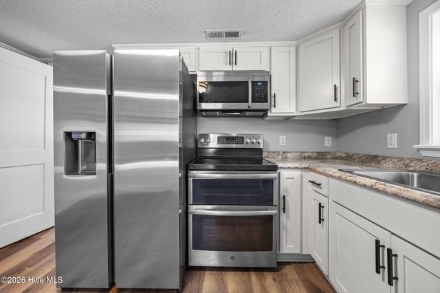 127 Moosehart Avenue, Jacksonville, NC 28540