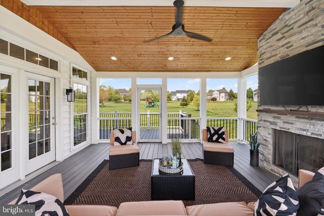 42966 VINO ROSSO CT, Ashburn, VA 20148