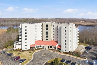 301 Beacon Ridge Dr Unit#109, Hopewell, VA 23860