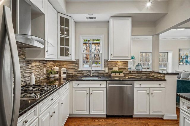 513 FRANKLIN ST, Alexandria, VA 22314